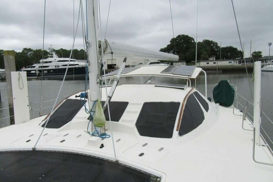 2001-catana-471-sail-9922170-20250826084519652-1.jpg