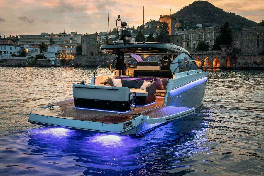 On Order 41ft Beneteau Yacht For Sale