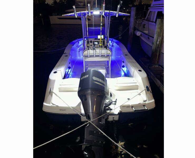 20ft Robalo Yacht For Sale