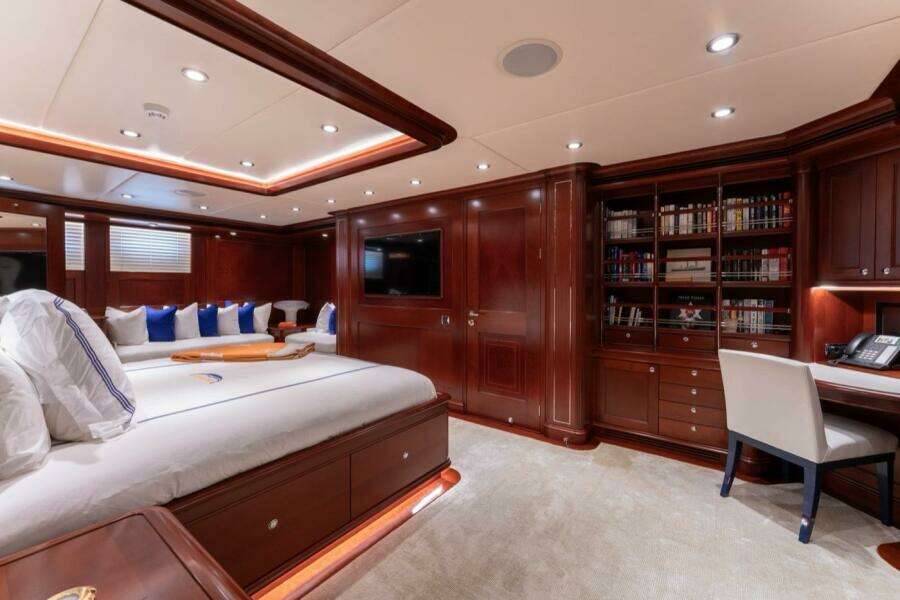 BEOTHUK 3ft Kuipers Woudsend Yacht For Sale