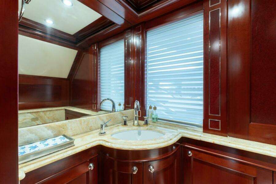 BEOTHUK 3ft Kuipers Woudsend Yacht For Sale
