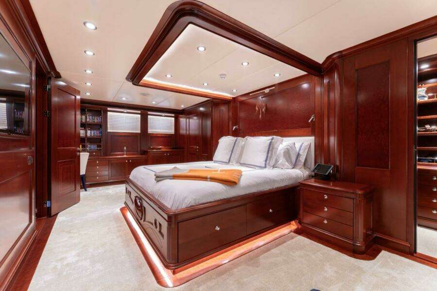 BEOTHUK 3ft Kuipers Woudsend Yacht For Sale