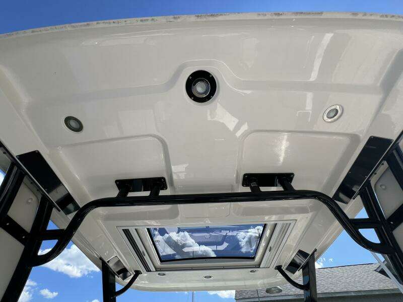 28ft Chaparral Yacht For Sale