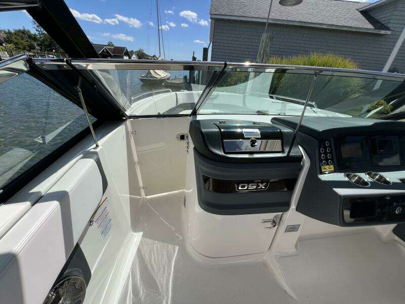 28ft Chaparral Yacht For Sale
