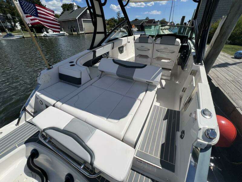 28ft Chaparral Yacht For Sale