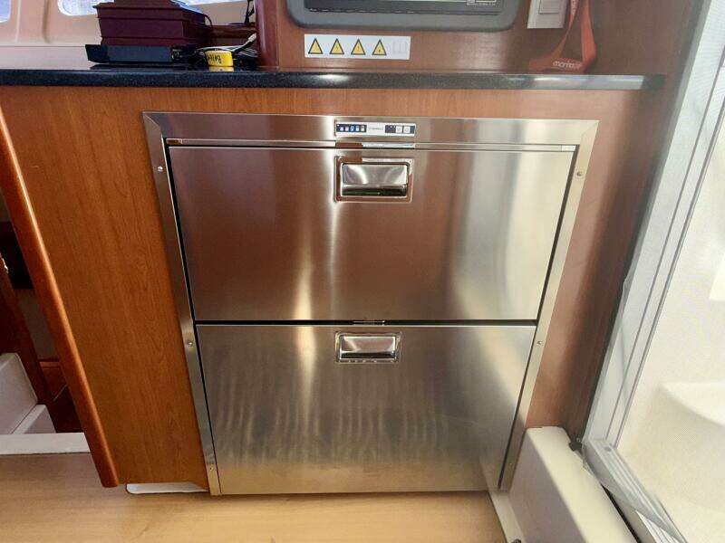 Believe 39ft Leopard Yacht For Sale