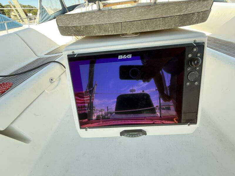 Magic Maddie 2 43ft Beneteau Yacht For Sale