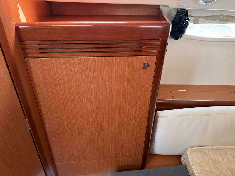 Magic Maddie 2 43ft Beneteau Yacht For Sale