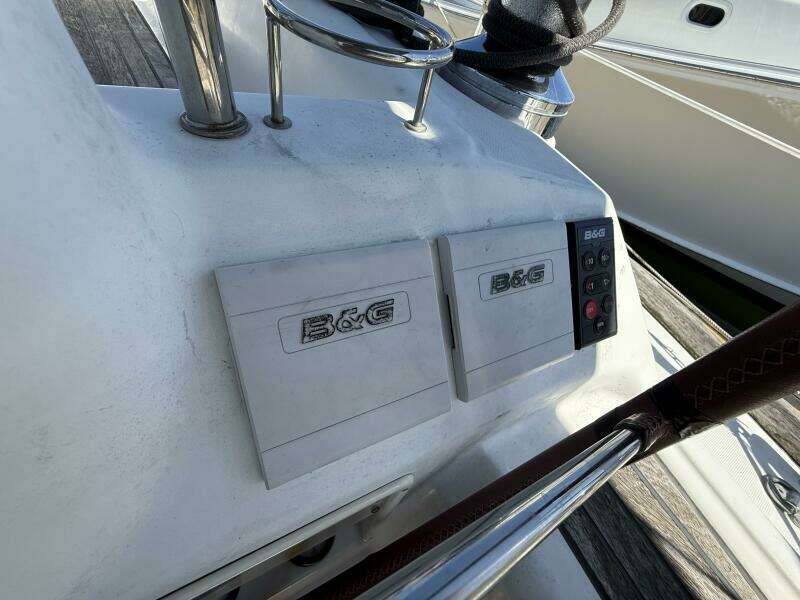 Magic Maddie 2 43ft Beneteau Yacht For Sale