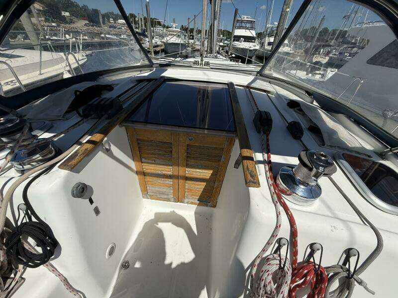 Magic Maddie 2 43ft Beneteau Yacht For Sale