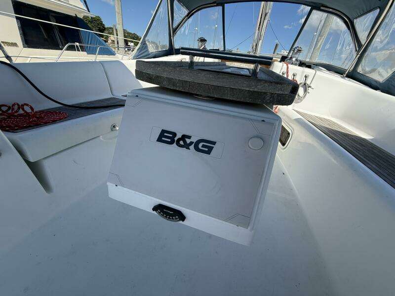Magic Maddie 2 43ft Beneteau Yacht For Sale