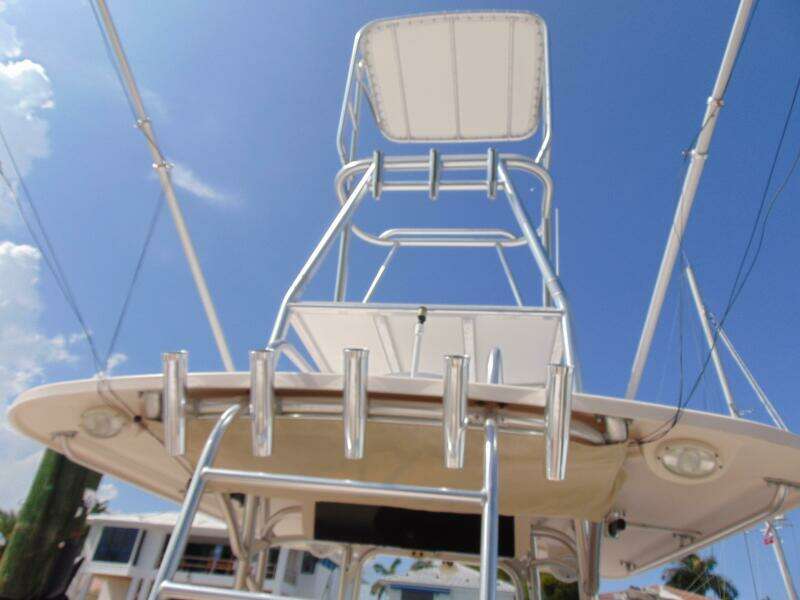 FORE REEL 33ft Grady White Yacht For Sale