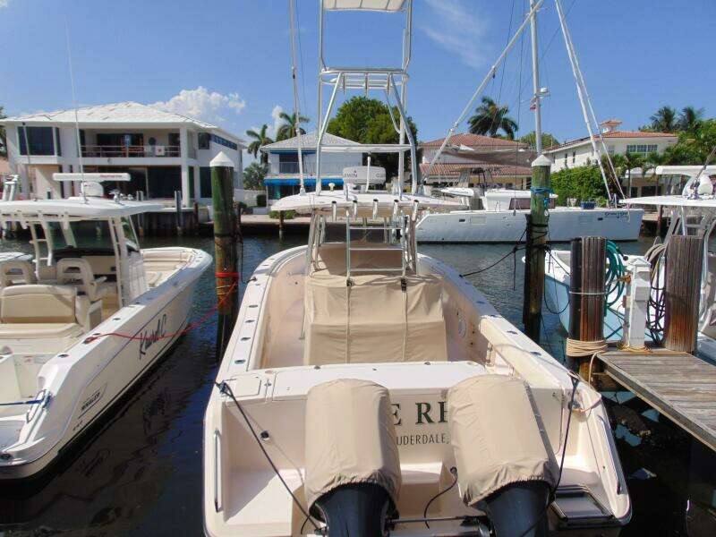 FORE REEL 33ft Grady White Yacht For Sale