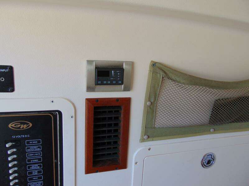 FORE REEL 33ft Grady White Yacht For Sale