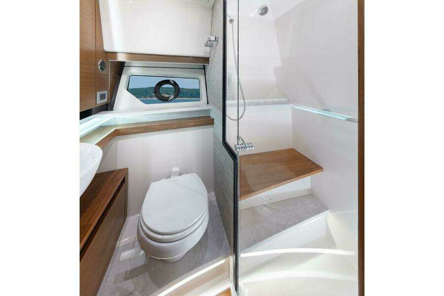 43ft Tiara Yachts Yacht For Sale