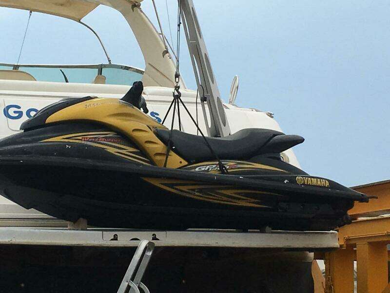54ft Sea Ray Yacht For Sale