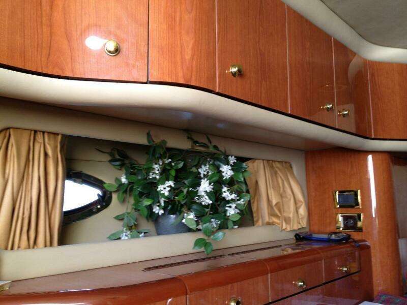 54ft Sea Ray Yacht For Sale