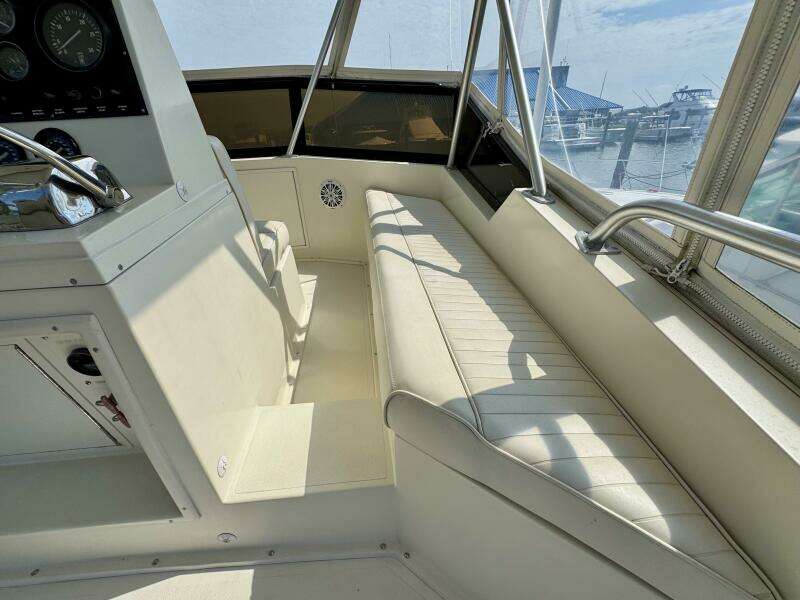 Lady E 35ft Viking Yacht For Sale