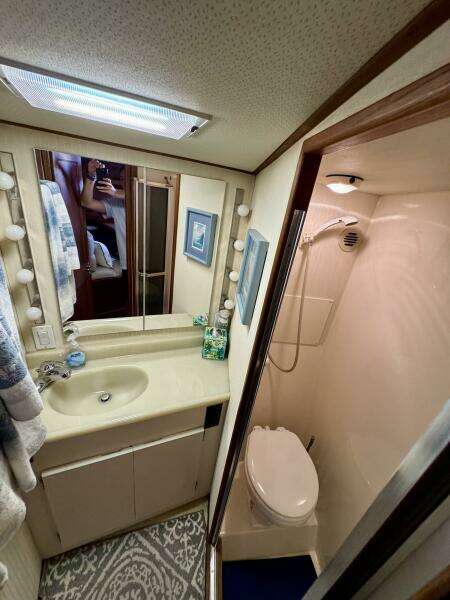 Lady E 35ft Viking Yacht For Sale