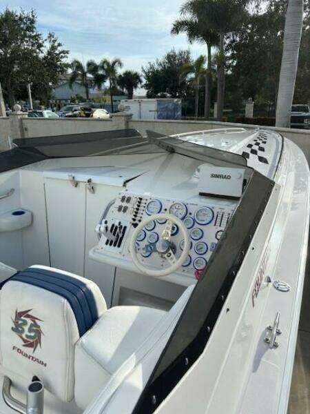 35ft Fountain Yacht For Sale