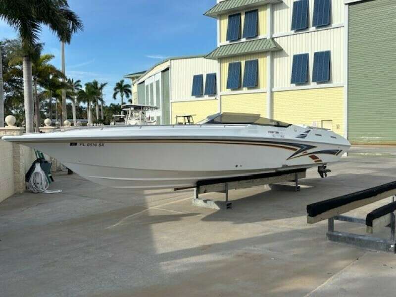 35ft Fountain Yacht For Sale