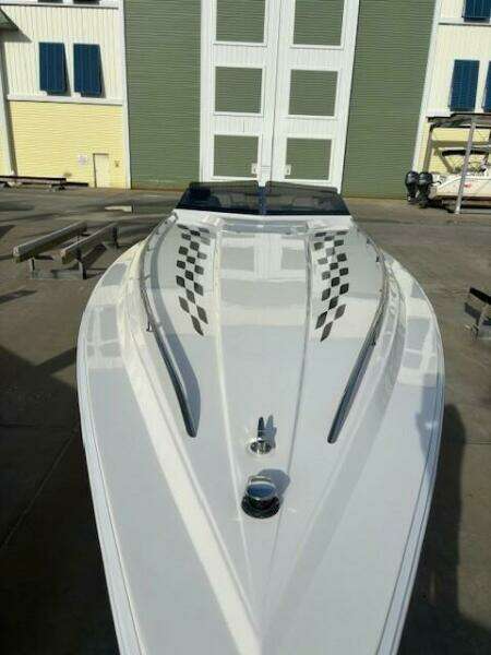 35ft Fountain Yacht For Sale