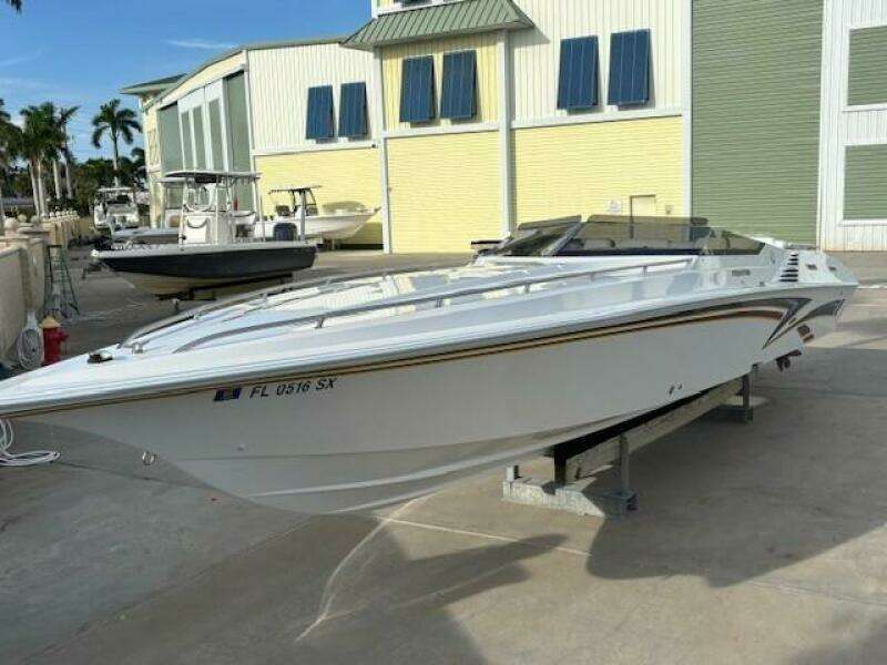 35ft Fountain Yacht For Sale