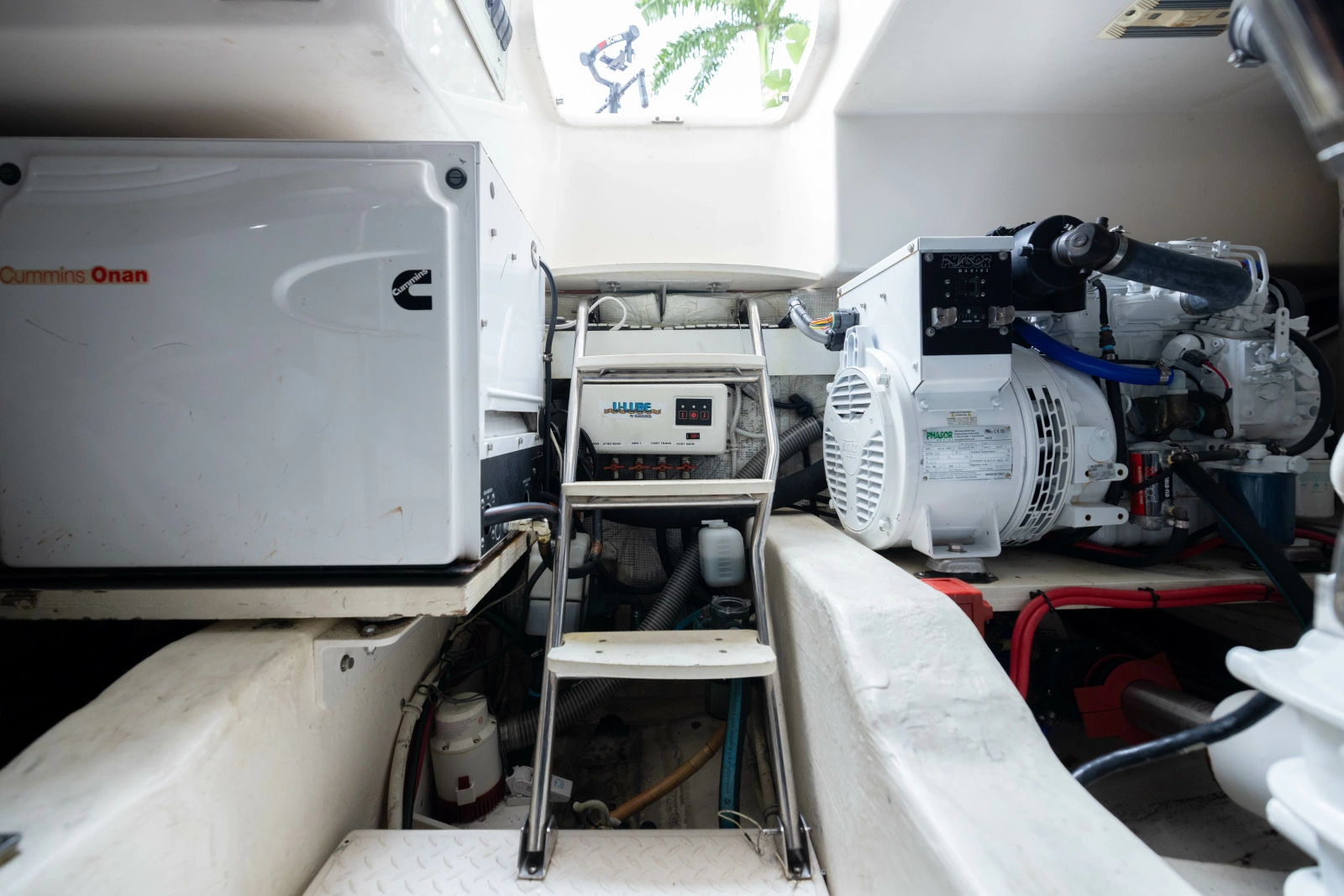 2015 Tiara Yachts 48 Convertible