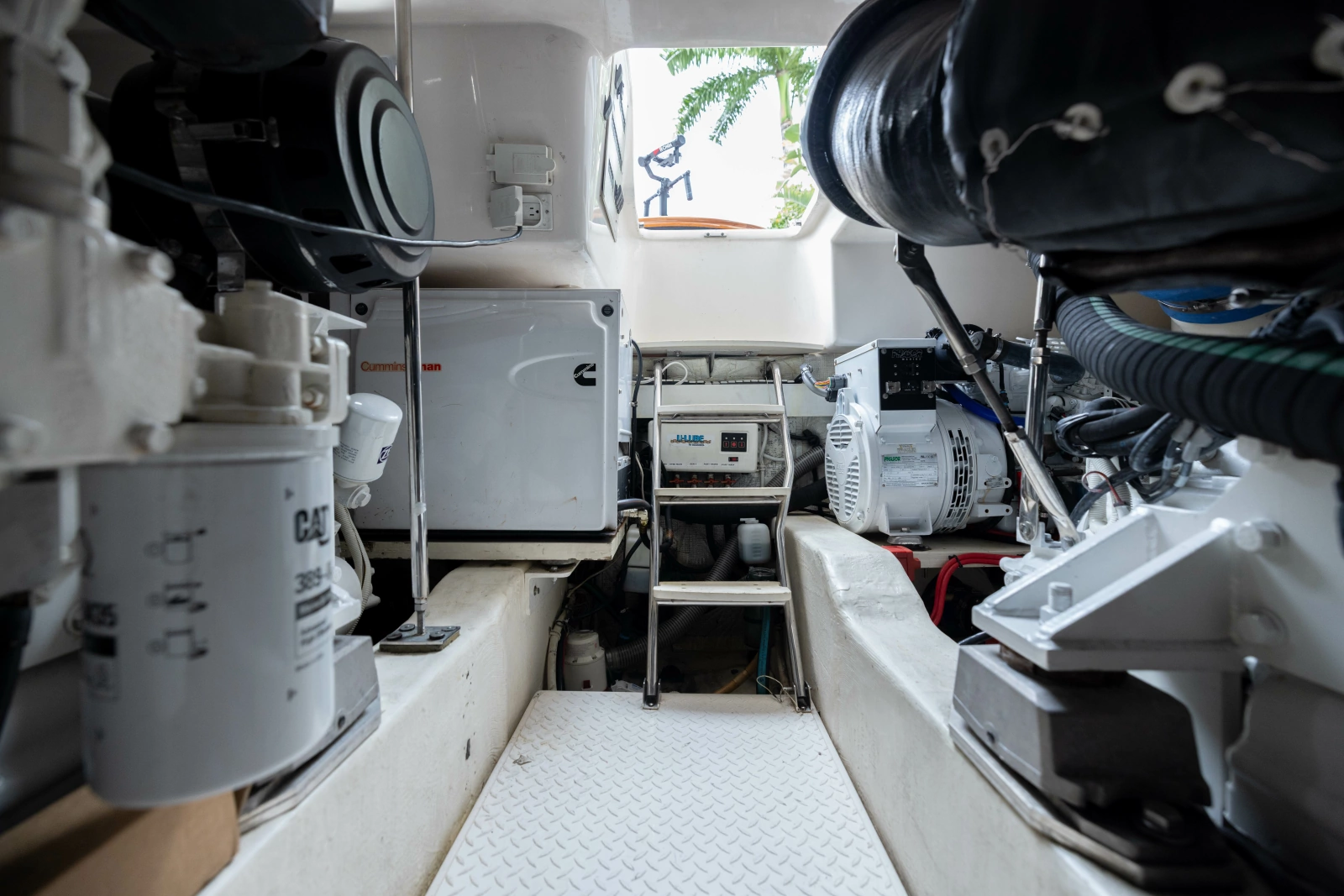 2015 Tiara Yachts 48 Convertible