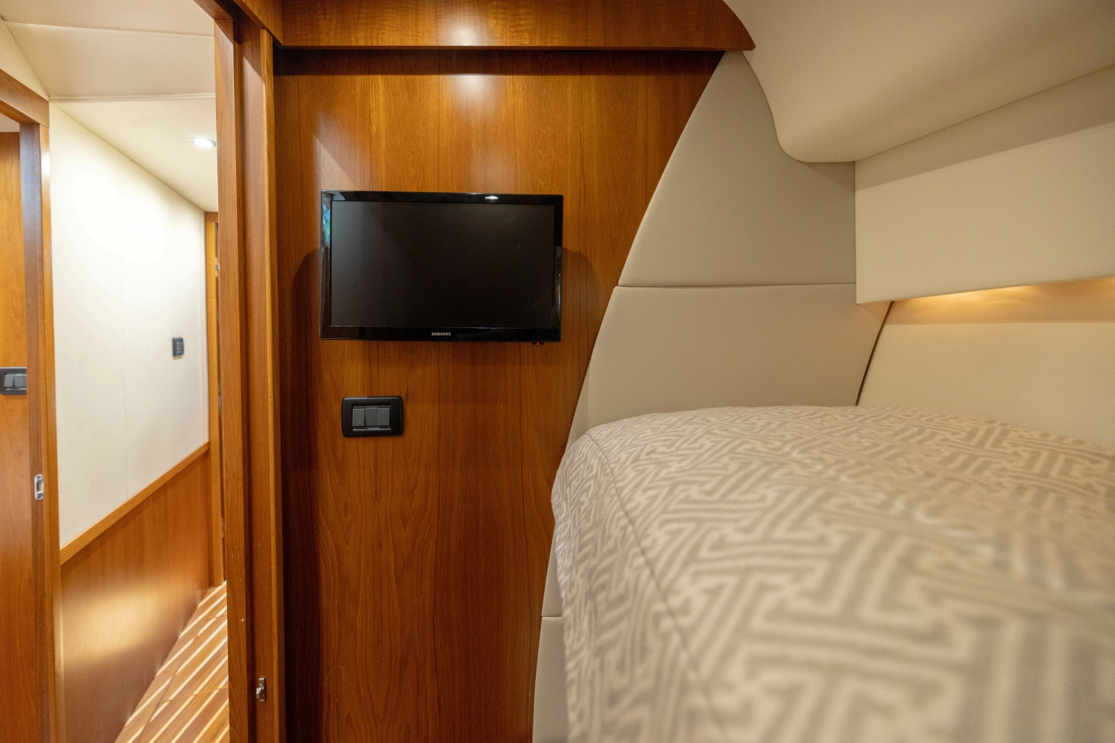2015 Tiara Yachts 48 Convertible