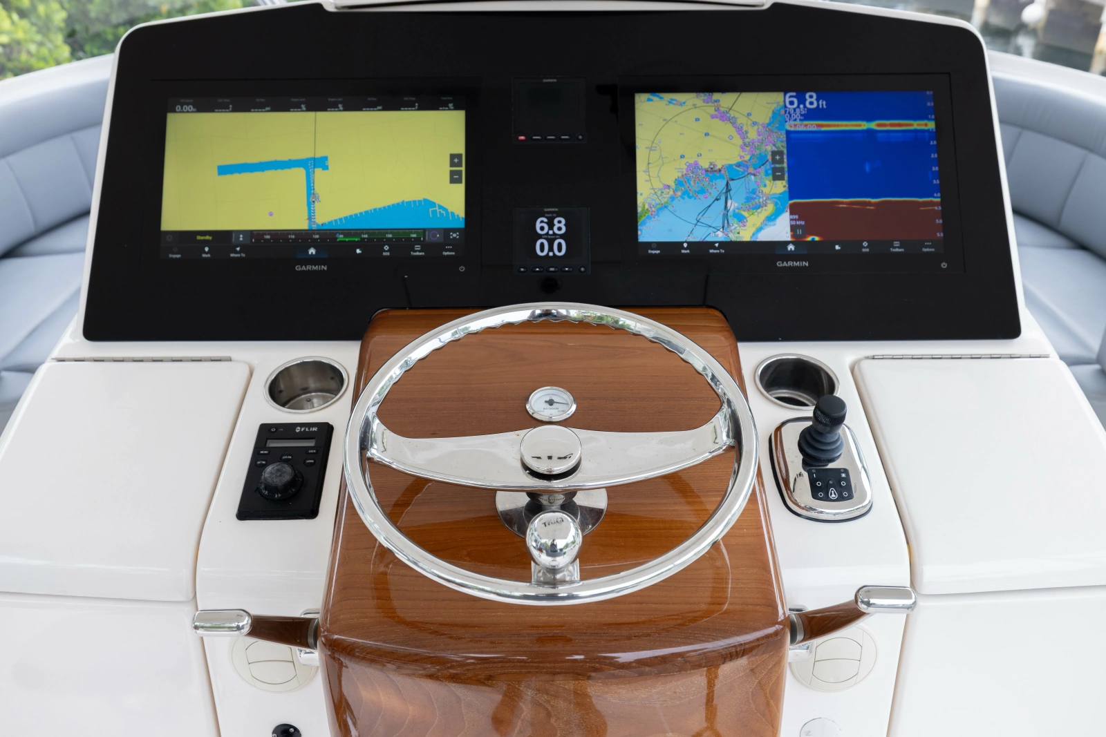 2015 Tiara Yachts 48 Convertible
