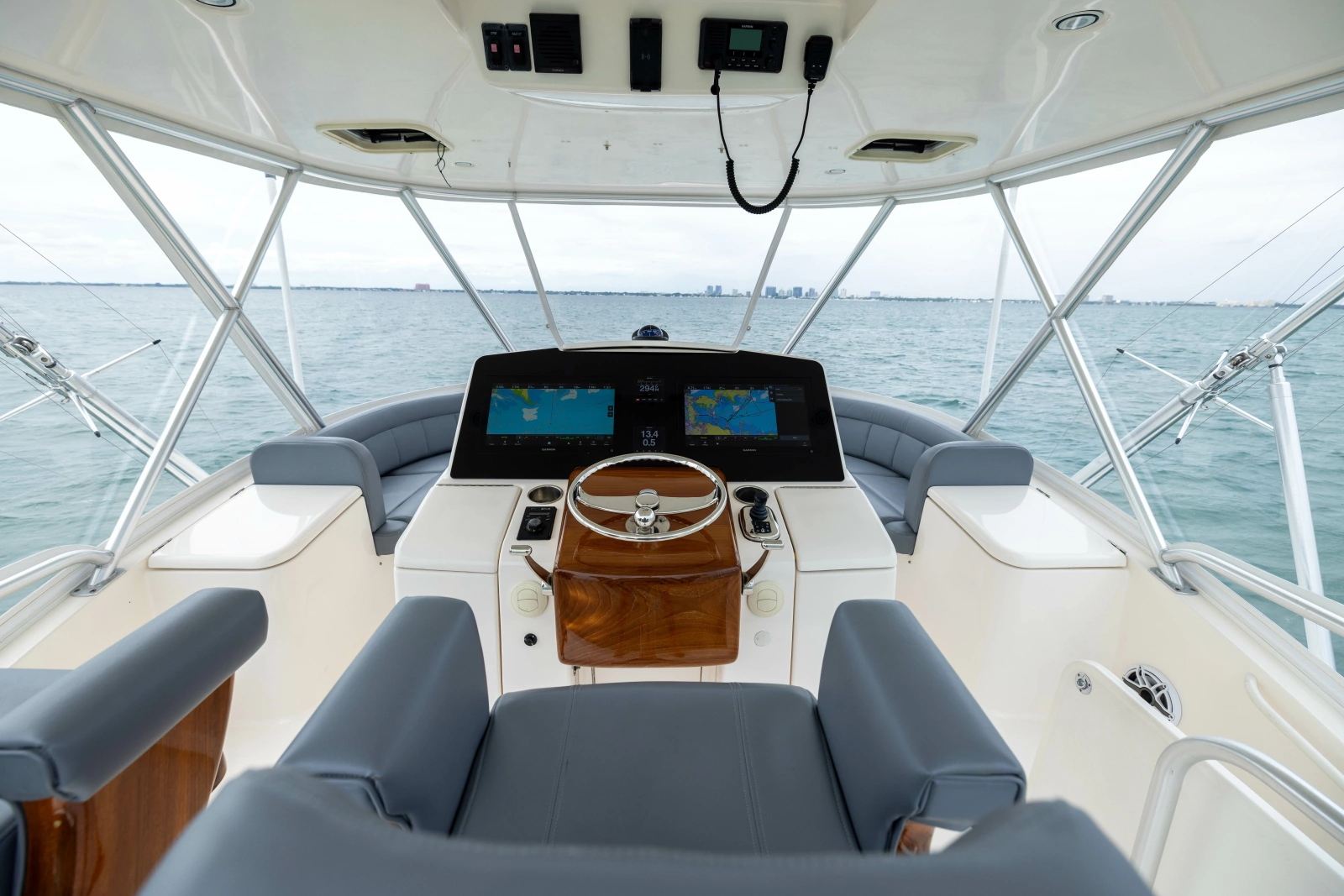 2015 Tiara Yachts 48 Convertible