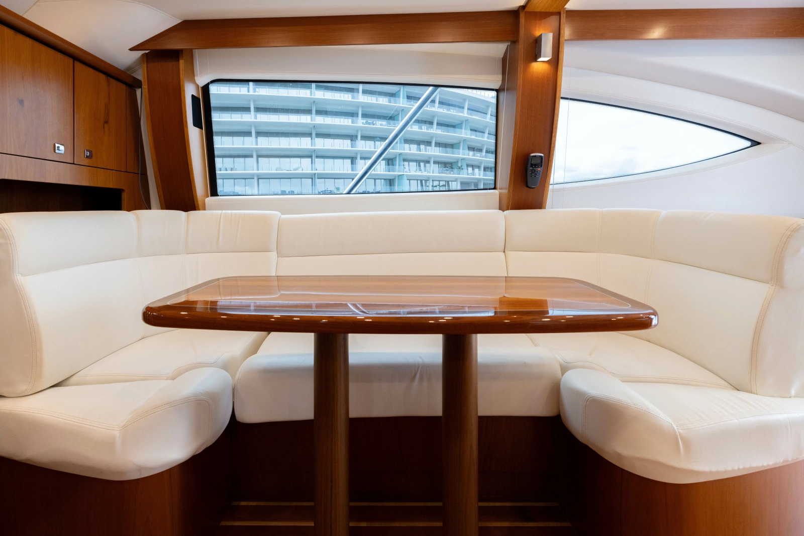 2015 Tiara Yachts 48 Convertible
