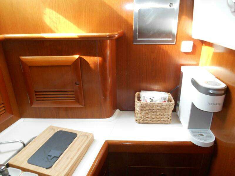 Eventus 50ft Beneteau Yacht For Sale