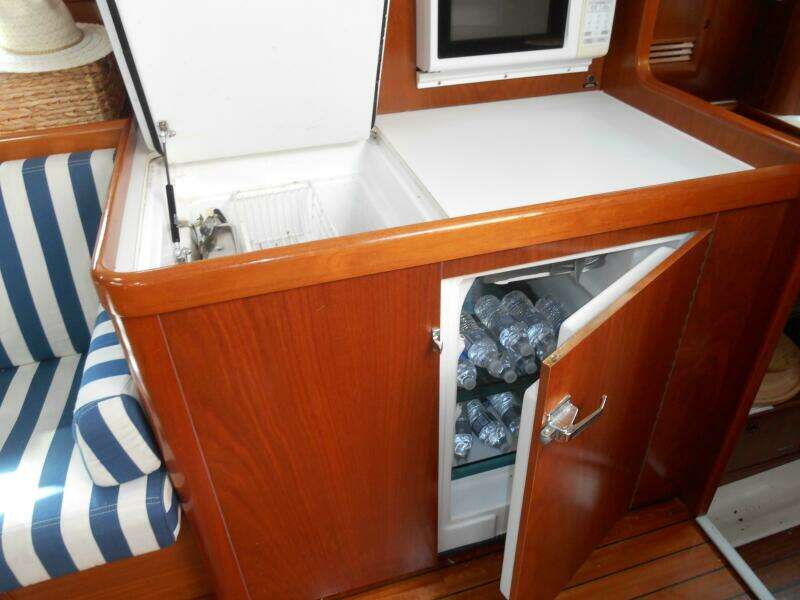 Eventus 50ft Beneteau Yacht For Sale