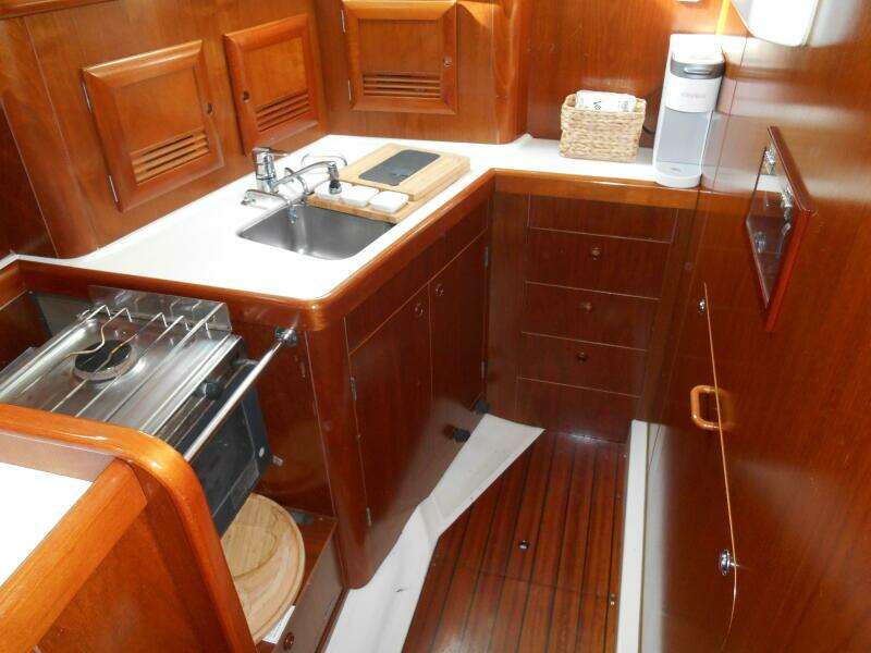 Eventus 50ft Beneteau Yacht For Sale