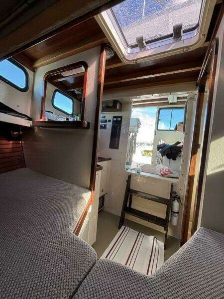 KALEY ANN 32ft Stanley Yacht For Sale