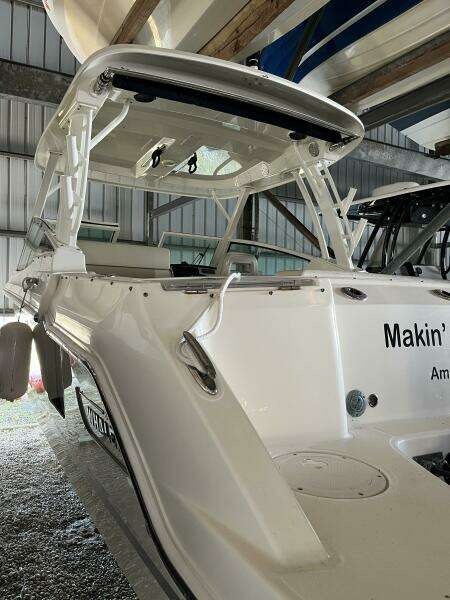 28ft Boston Whaler Yacht For Sale