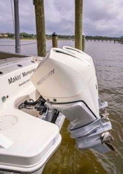 28ft Boston Whaler Yacht For Sale