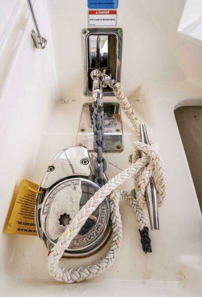 28ft Boston Whaler Yacht For Sale