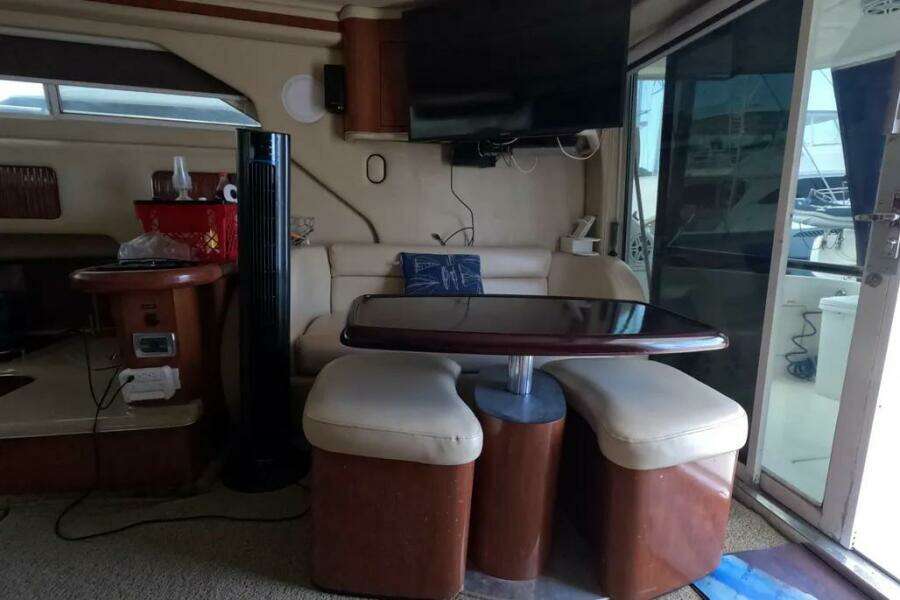 43ft Sea Ray Yacht For Sale