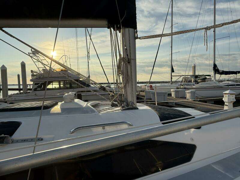 Treinta y Tres 33ft Hunter Yacht For Sale Treinta y Tres 33ft Hunter Yacht For Sale