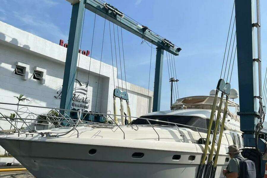 68ft Viking Princess Yacht For Sale