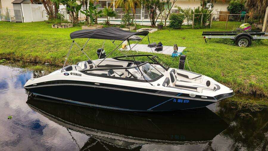 19ft Yamaha Boats Yacht For Sale