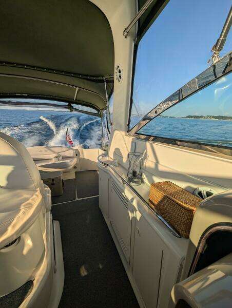 38ft Sea Ray Yacht For Sale