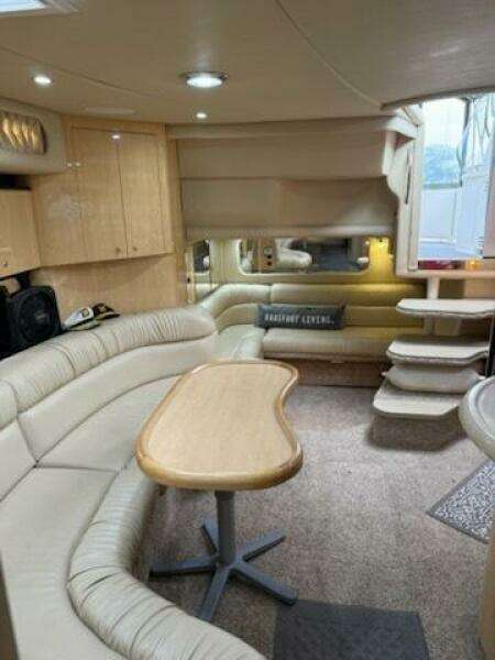 38ft Sea Ray Yacht For Sale