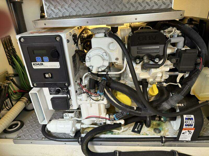 ANOTHER SIX PACK 37ft Formula Yacht For Sale