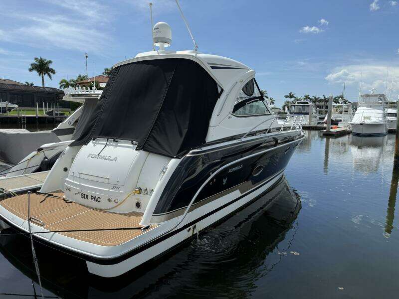 ANOTHER SIX PACK 37ft Formula Yacht For Sale
