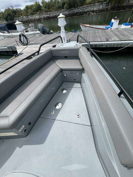 Allegro Tides 28ft Axopar Yacht For Sale