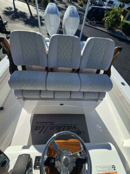 2025 Valhalla Boatworks 29 Center Console - Helm Seating 